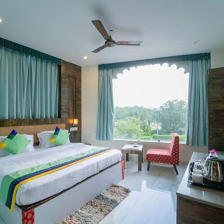 Treebo The Aravali Getaway Hotel Udaipur Bagian luar foto