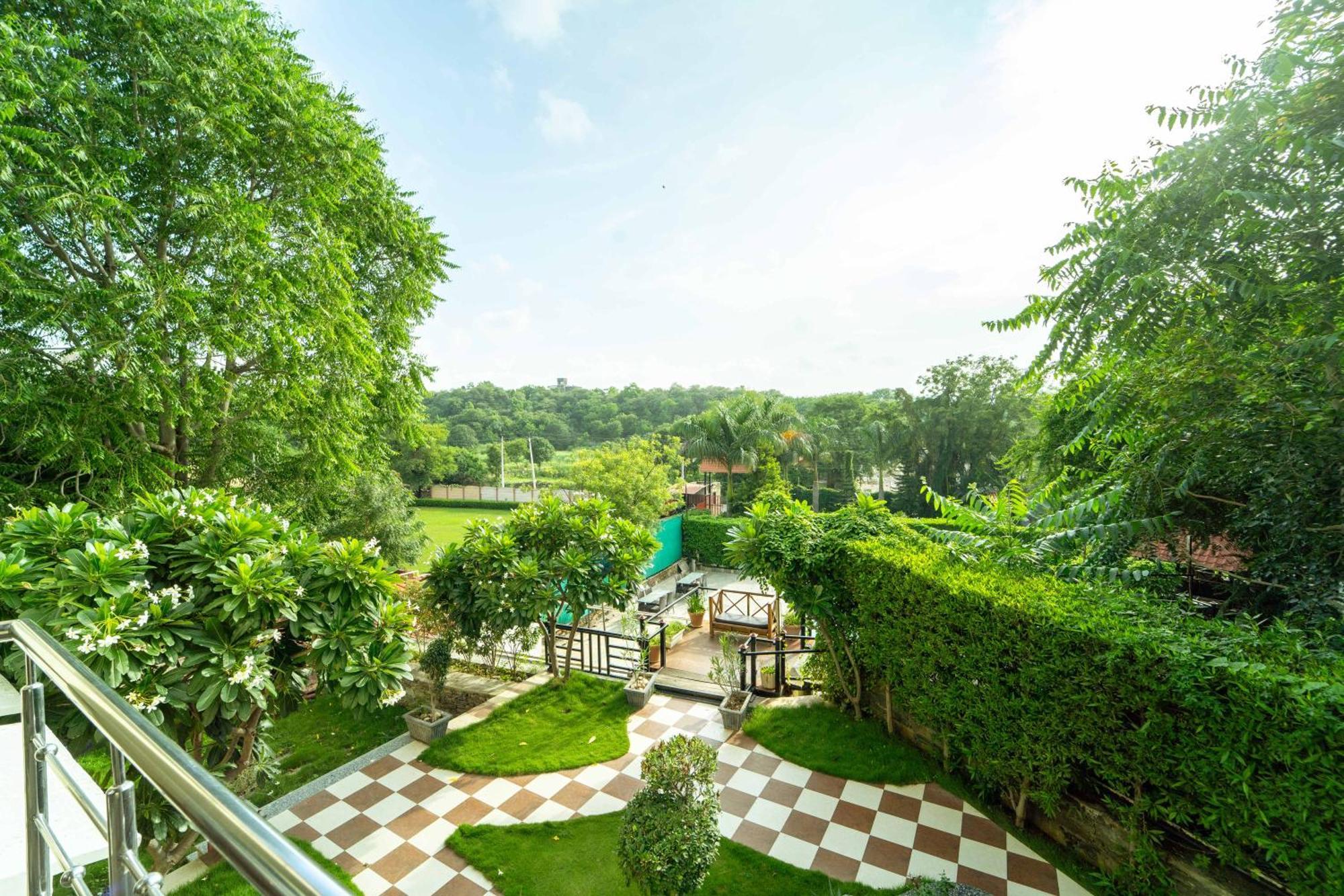 Treebo The Aravali Getaway Hotel Udaipur Bagian luar foto