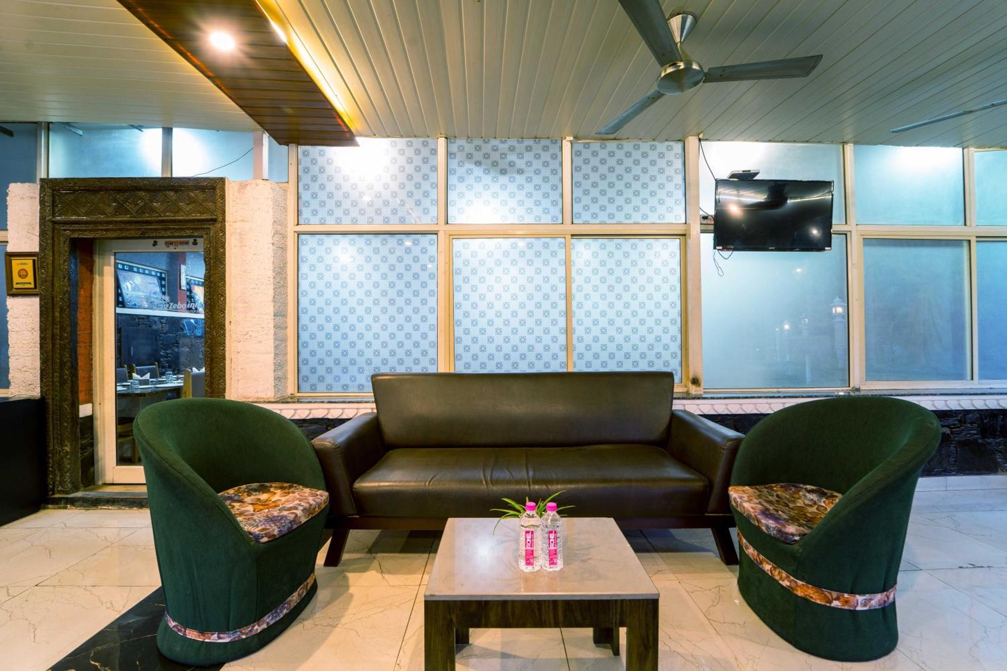 Treebo The Aravali Getaway Hotel Udaipur Bagian luar foto